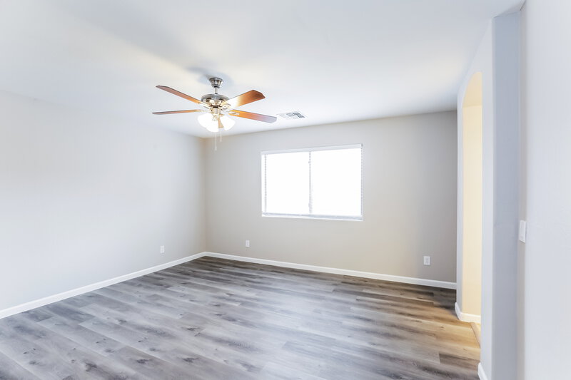 2,105/Mo, 7939 W Lumbee St Phoenix, AZ 85043 Main Bedroom View