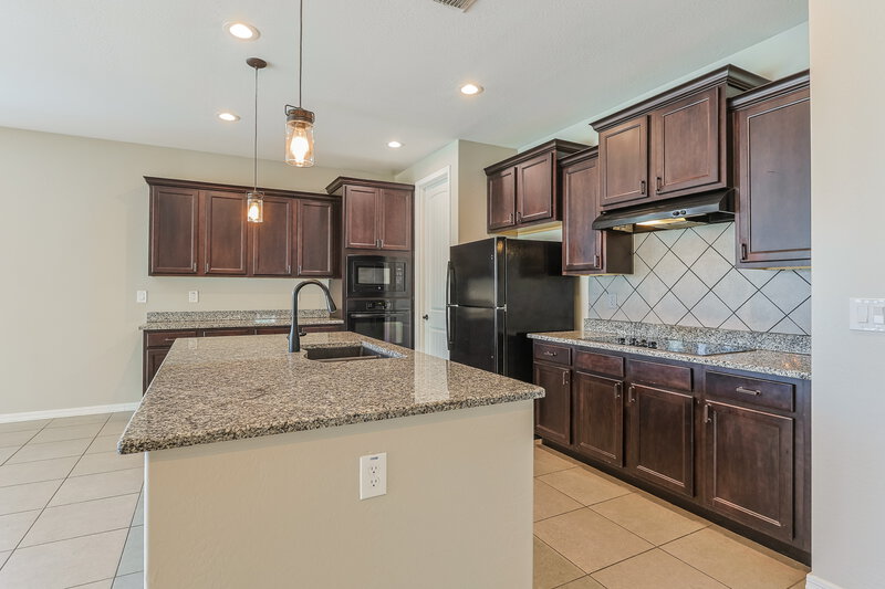 2,590/Mo, 20665 E Canary Way Queen Creek, AZ 85142 Kitchen View 2