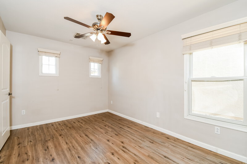 1,945/Mo, 4091 E Jasper Dr Gilbert, AZ 85296 Main Bedroom View 2