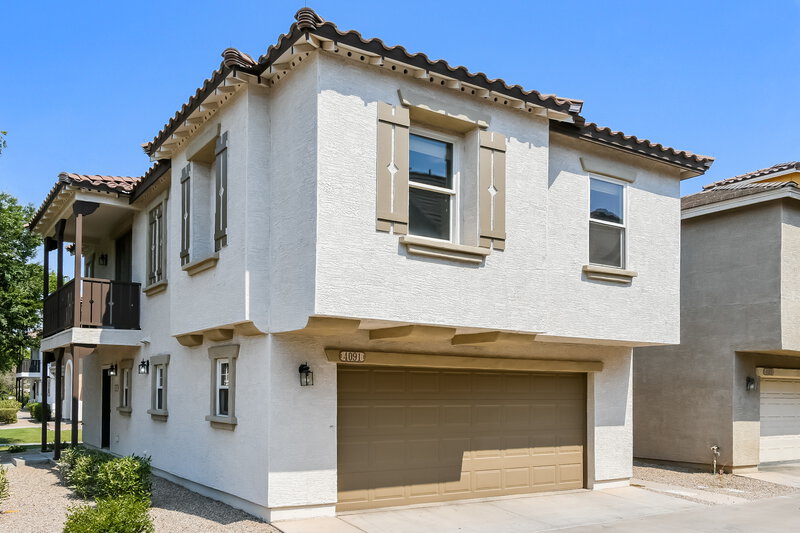 1,945/Mo, 4091 E Jasper Dr Gilbert, AZ 85296 Rear View