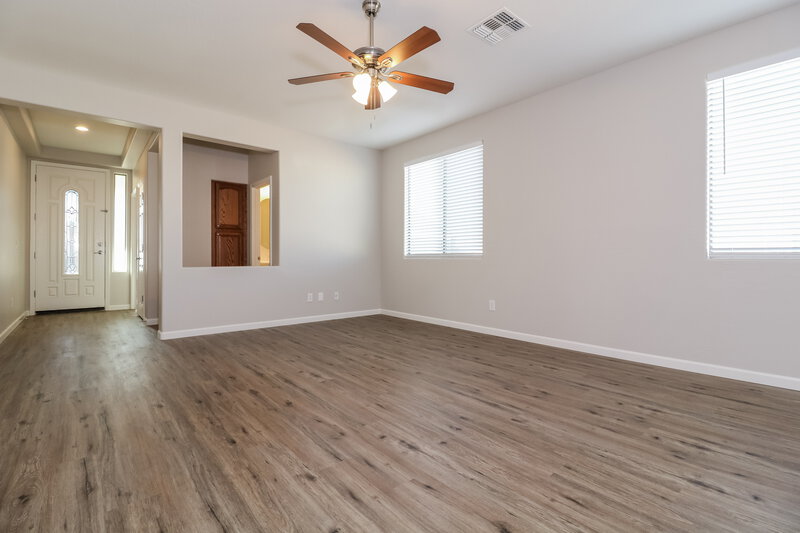 2,670/Mo, 22401 N 102nd Ln Peoria, AZ 85383 Misc View 2