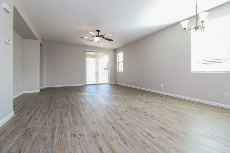 2,670/Mo, 22401 N 102nd Ln Peoria, AZ 85383 Misc View 3