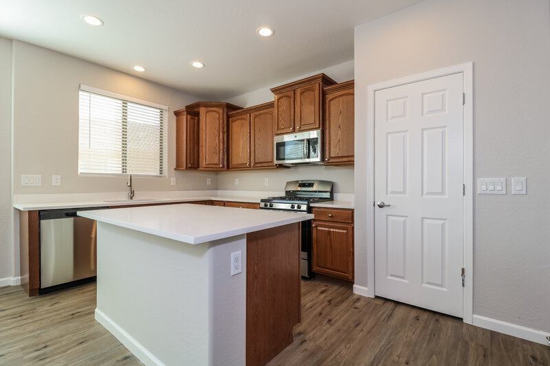 2,670/Mo, 22401 N 102nd Ln Peoria, AZ 85383 Misc View 4