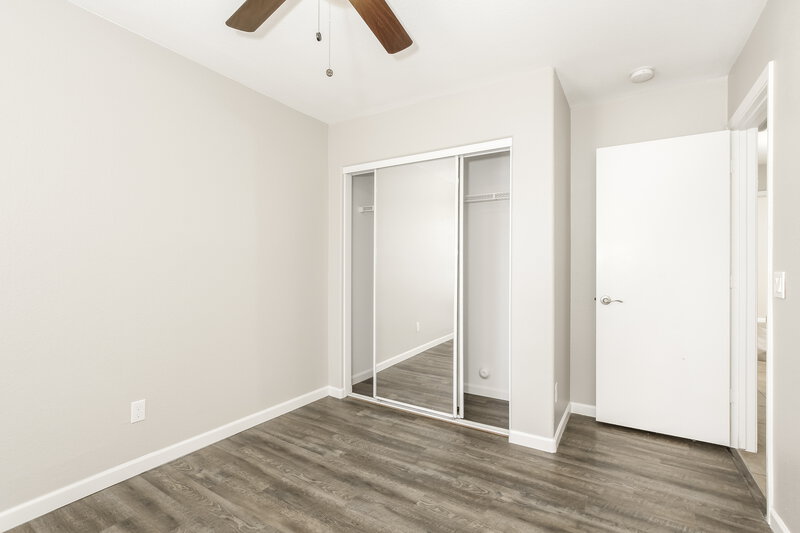 2,435/Mo, 20211 N 31st St Phoenix, AZ 85050 Bedroom View 2