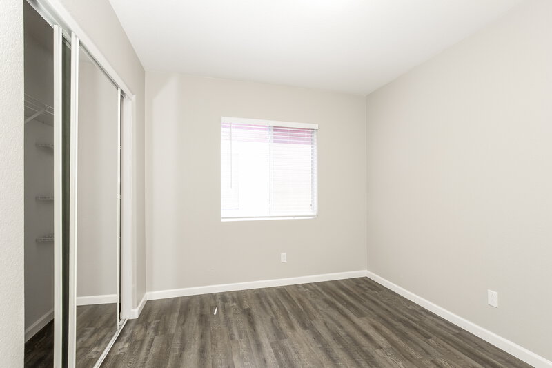 2,435/Mo, 20211 N 31st St Phoenix, AZ 85050 Bedroom View 3