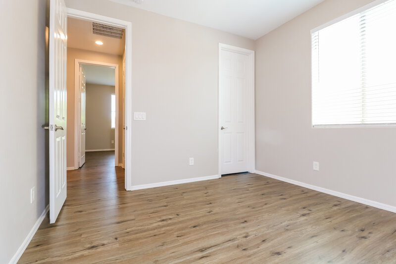 2,775/Mo, 6114 S 30th Ln Phoenix, AZ 85041 Bedroom View 3