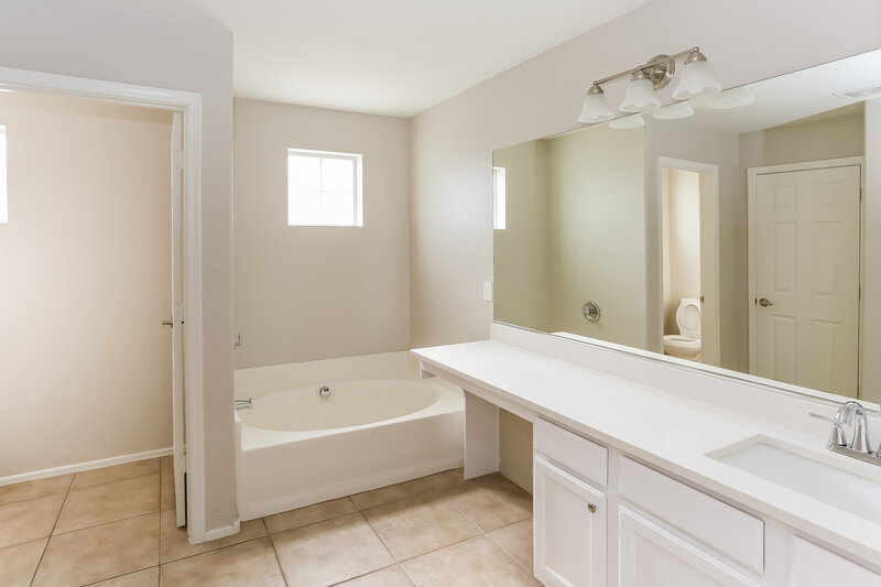 2,190/Mo, 5132 W Fulton St Phoenix, AZ 85043 Misc View 11