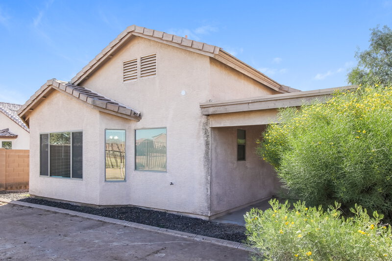 2,060/Mo, 4340 W Alta Vista Rd Laveen, AZ 85339 Rear View