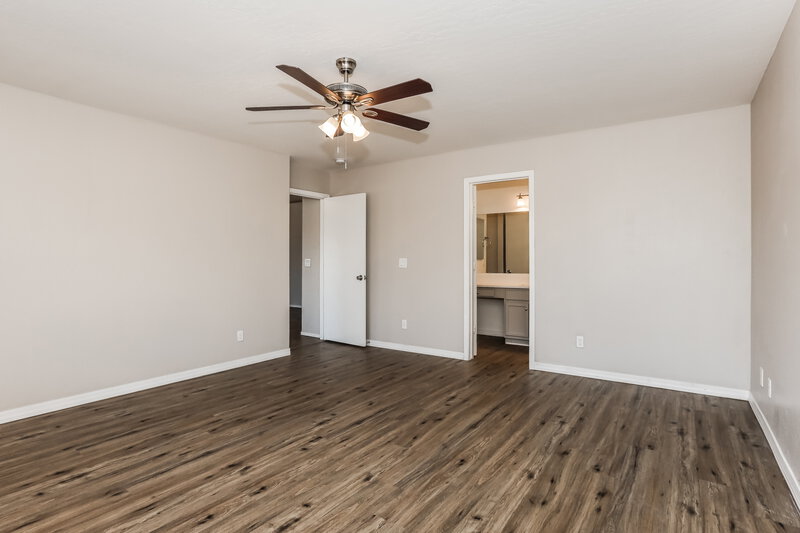 1,855/Mo, 523 N Bailey Cir Mesa, AZ 85207 Main Bedroom View 2