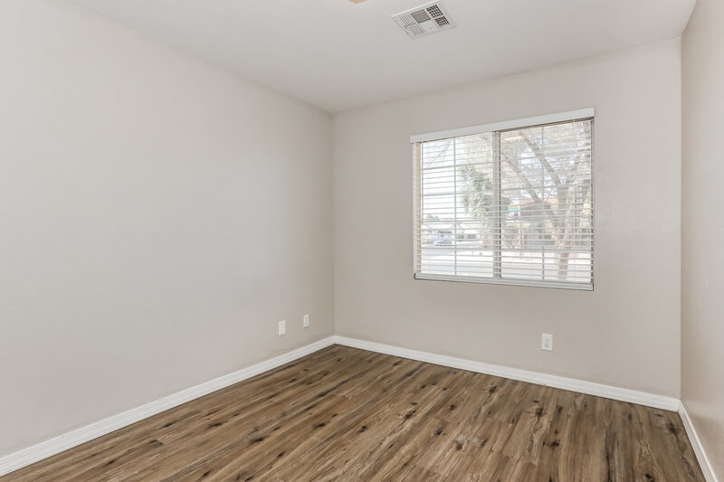 1,855/Mo, 523 N Bailey Cir Mesa, AZ 85207 Bedroom View 3