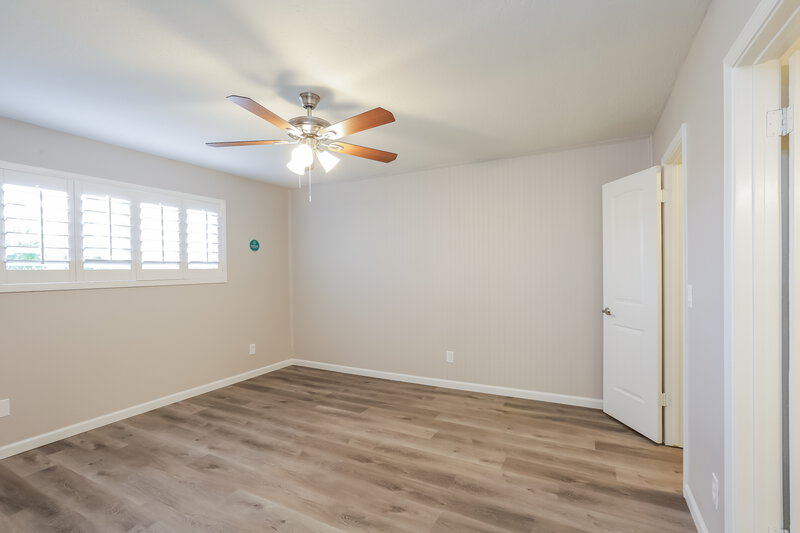 2,090/Mo, 8402 S 15th Way Phoenix, AZ 85042 Main Bedroom View