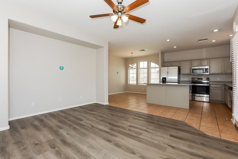 2,370/Mo, 5334 E Harmony Ave Mesa, AZ 85206 Family Room View