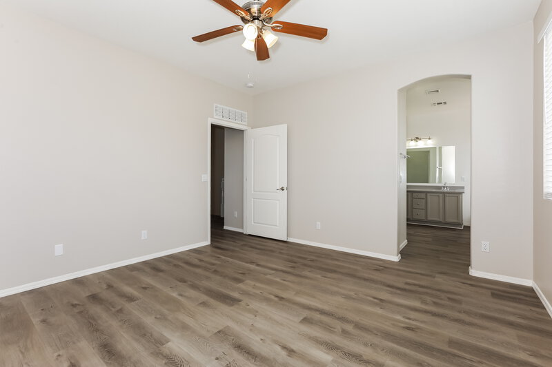 2,370/Mo, 5334 E Harmony Ave Mesa, AZ 85206 Main Bedroom View 2