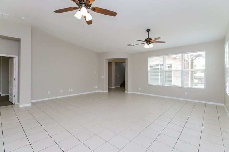 4,330/Mo, 22339 E Cherrywood Dr Queen Creek, AZ 85142 Living Room View