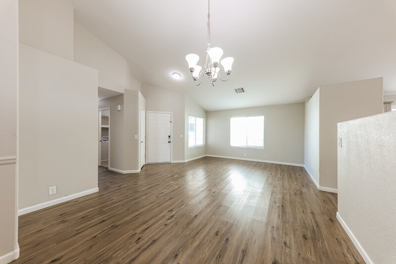 2,195/Mo, 8936 W Fullam St Peoria, AZ 85382 Living Room View 2