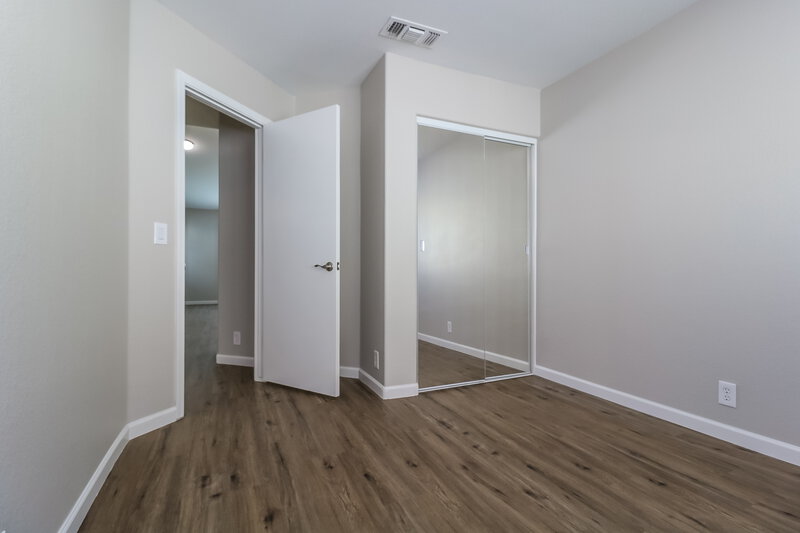 2,310/Mo, 8936 W Fullam St Peoria, AZ 85382 Bedroom View