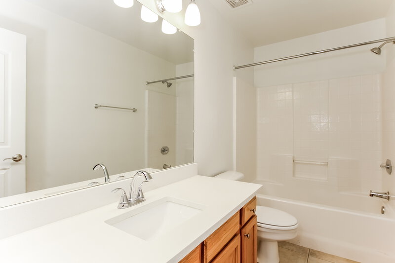2,345/Mo, 13350 W Ironwood St Surprise, AZ 85374 Bathroom View