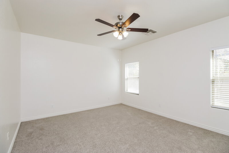 2,635/Mo, 4115 E Page Ave Gilbert, AZ 85234 Main Bedroom View