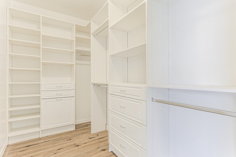 3,070/Mo, 1148 S Lydia Ln Gilbert, AZ 85296 Walk In Closet View
