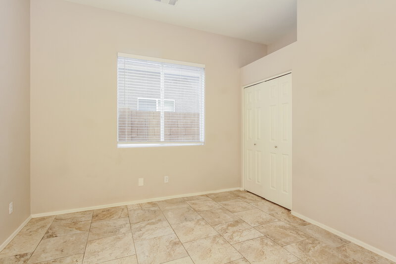 2,255/Mo, 6617 S 5th Way Phoenix, AZ 85042 Misc View