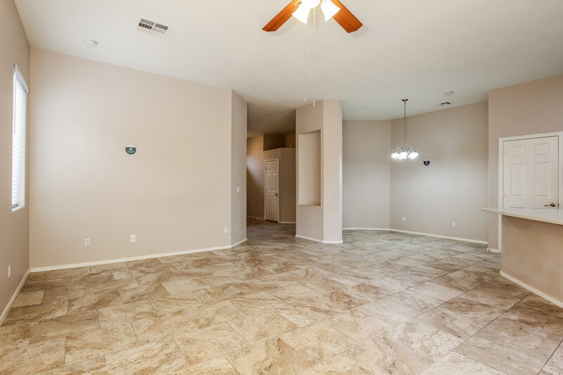 2,255/Mo, 6617 S 5th Way Phoenix, AZ 85042 Misc View 2