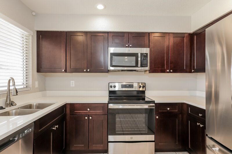 1,815/Mo, 7209 W Carol Ave Peoria, AZ 85345 Kitchen View