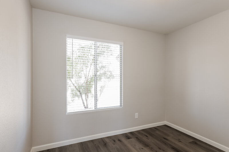 1,815/Mo, 7209 W Carol Ave Peoria, AZ 85345 Bedroom View