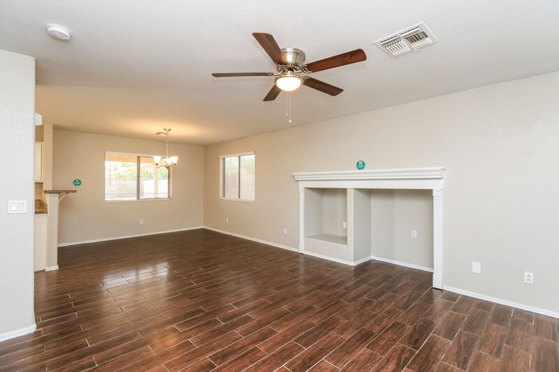 1,915/Mo, 1149 E Denim Trail San Tan Valley, AZ 85143 Living Room View