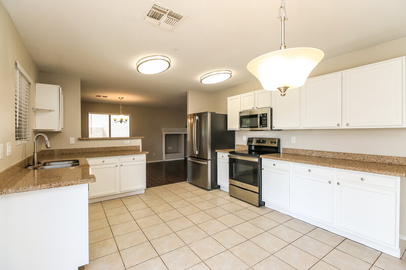 1,915/Mo, 1149 E Denim Trail San Tan Valley, AZ 85143 Breakfast Nook View