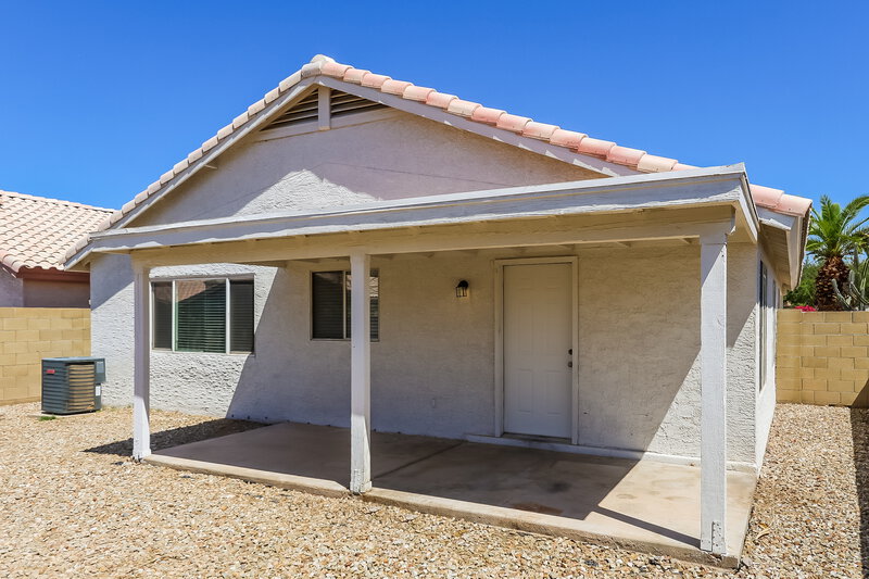 1,835/Mo, 8335 W Columbine Dr Peoria, AZ 85381 Rear View