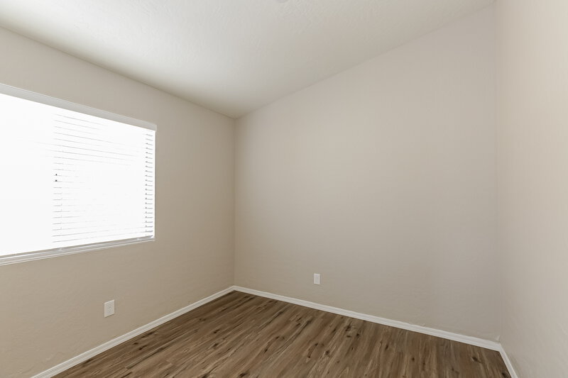 2,005/Mo, 4169 E Pecan Rd Phoenix, AZ 85040 Bedroom View