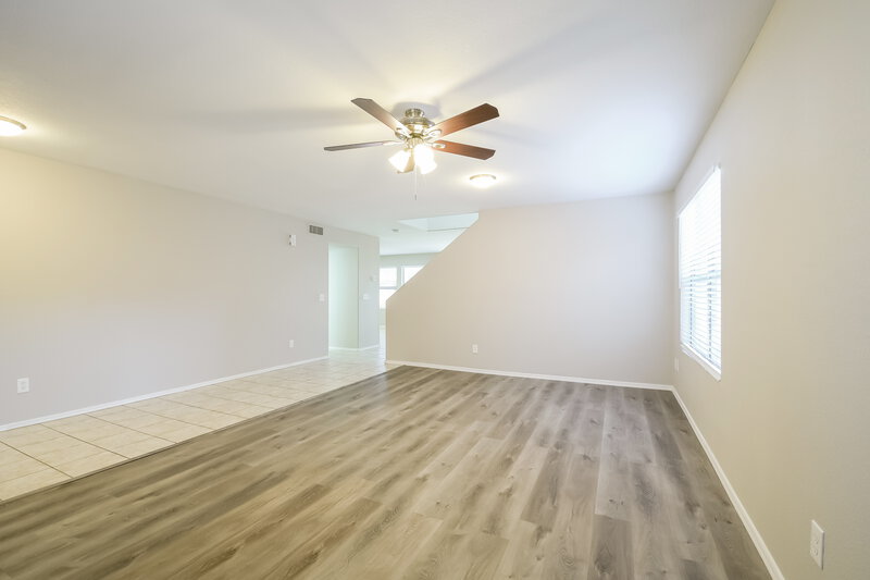 2,745/Mo, 28419 N 33rd Ave Phoenix, AZ 85083 Living Room View 2