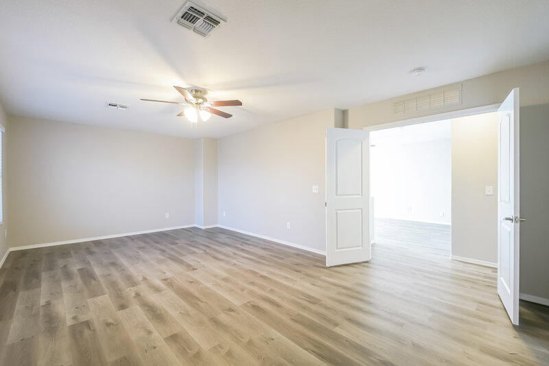 2,745/Mo, 28419 N 33rd Ave Phoenix, AZ 85083 Main Bedroom View