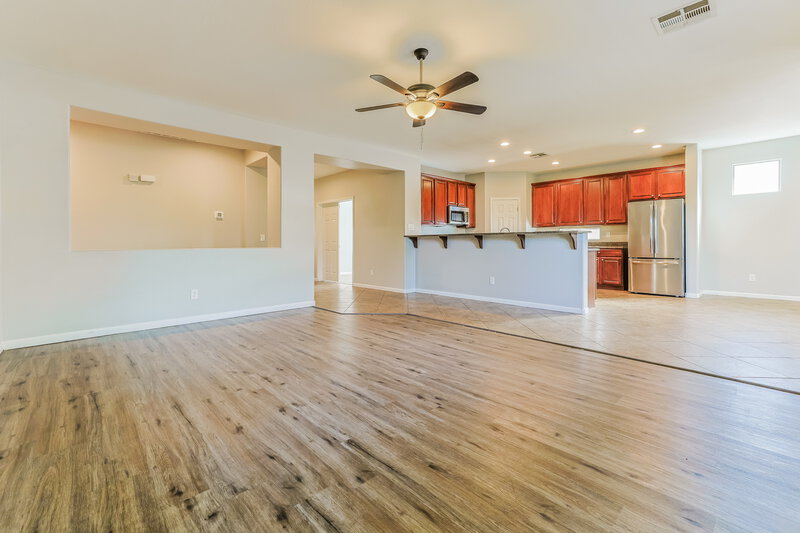 2,785/Mo, 4137 E Washington Ct Gilbert, AZ 85234 Living Room View 2