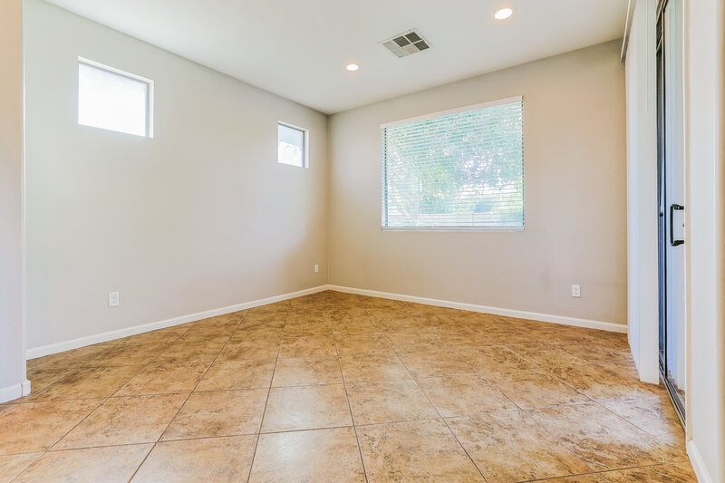 2,785/Mo, 4137 E Washington Ct Gilbert, AZ 85234 Dining Room View