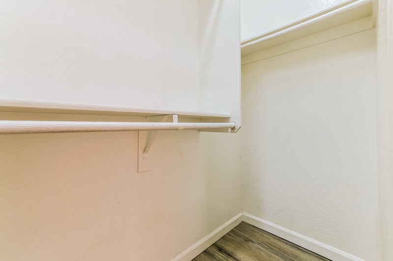 2,785/Mo, 4137 E Washington Ct Gilbert, AZ 85234 Walk In Closet View