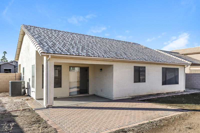 1,850/Mo, 5158 W Vista Ave Glendale, AZ 85301 Rear View