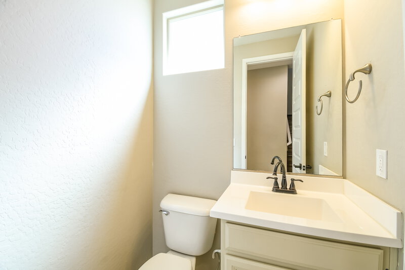 2,725/Mo, 1963 S Follett Way Gilbert, AZ 85295 Bathroom View 2
