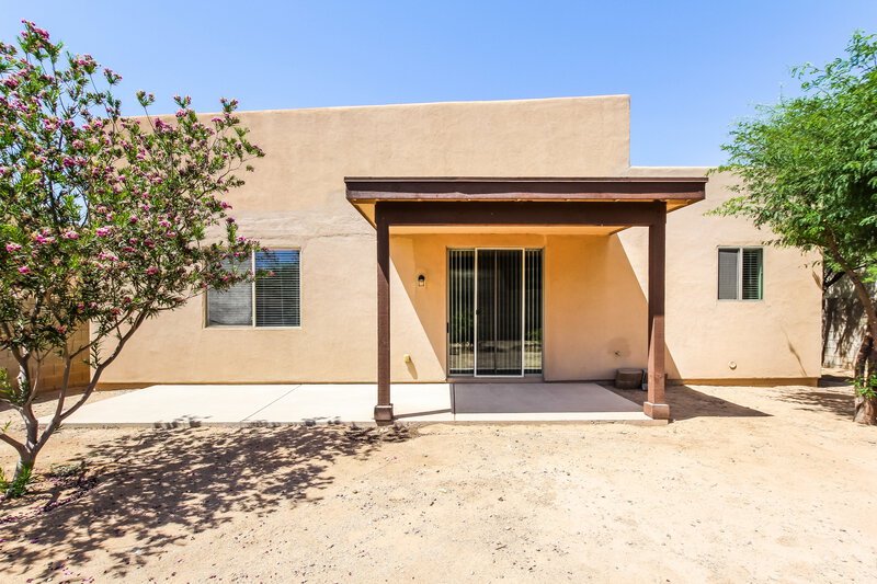 3,070/Mo, 1521 W Grove St Phoenix, AZ 85041 Rear View