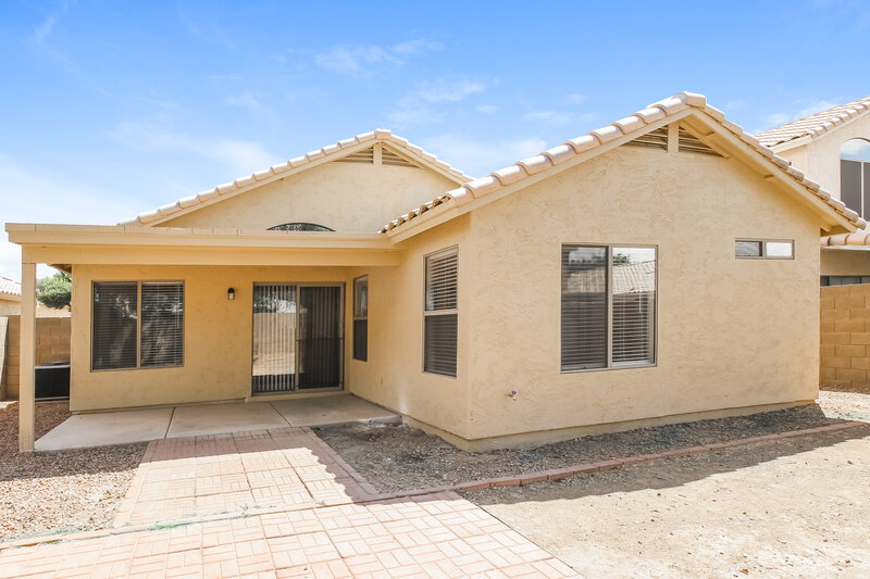 2,050/Mo, 8216 W Rue De Lamour Peoria, AZ 85381 Rear View