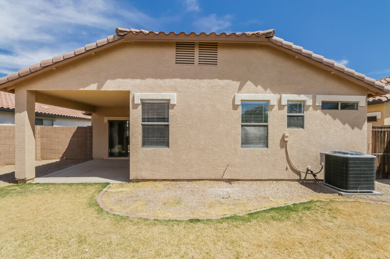 2,165/Mo, 21027 E Sonoqui Dr Queen Creek, AZ 85142 Rear View