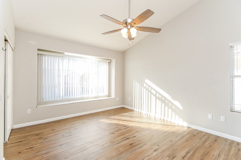 2,055/Mo, 1424 E Park Ave Chandler, AZ 85225 Main Bedroom View