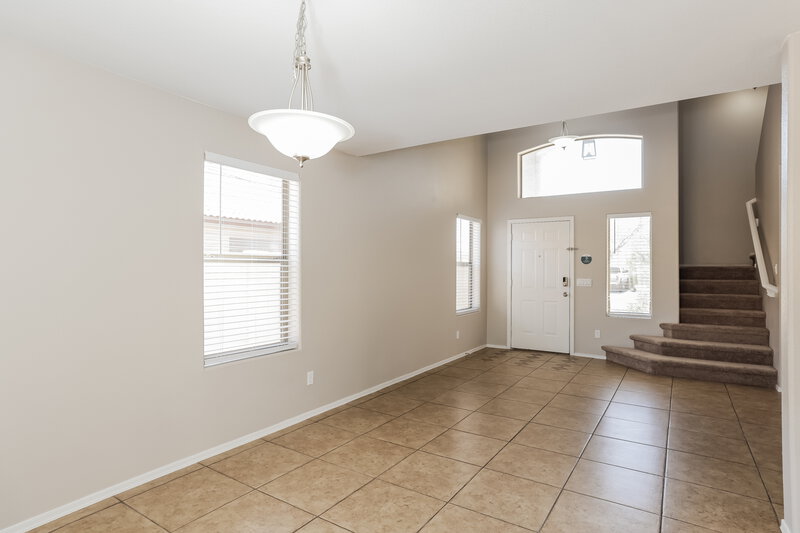 2,220/Mo, 15178 W Taylor St Goodyear, AZ 85338 Dining Room View