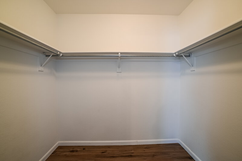 2,050/Mo, 3045 W Desert Vista Trail Phoenix, AZ 85083 Walk In Closet View