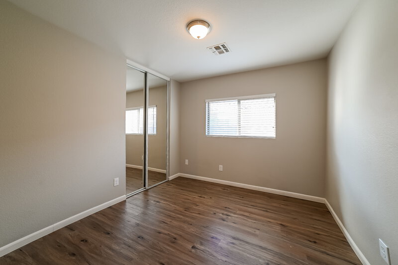 2,050/Mo, 3045 W Desert Vista Trail Phoenix, AZ 85083 Bedroom View