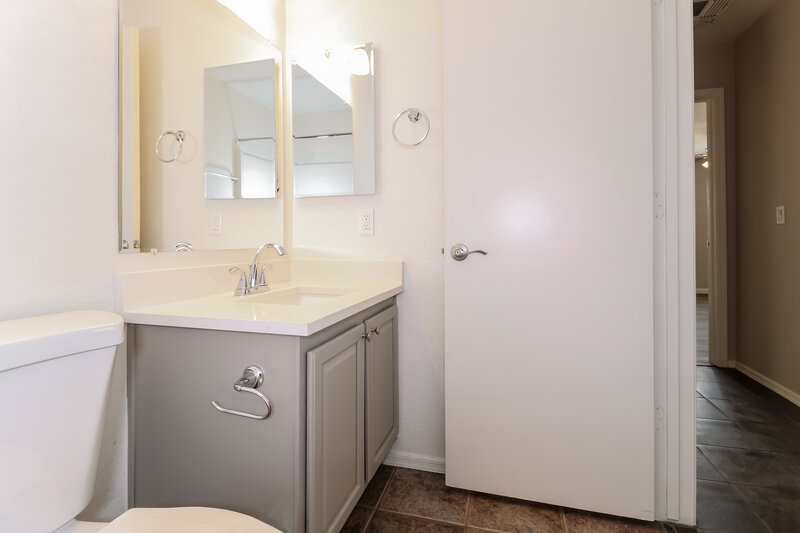 2,040/Mo, 6610 W Chickasaw St Phoenix, AZ 85043 Misc View 12