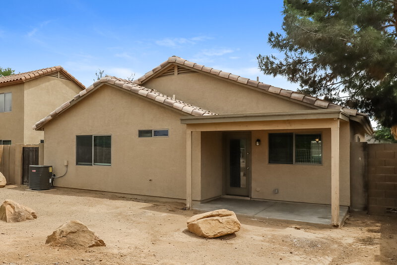 2,040/Mo, 6610 W Chickasaw St Phoenix, AZ 85043 Misc View 13