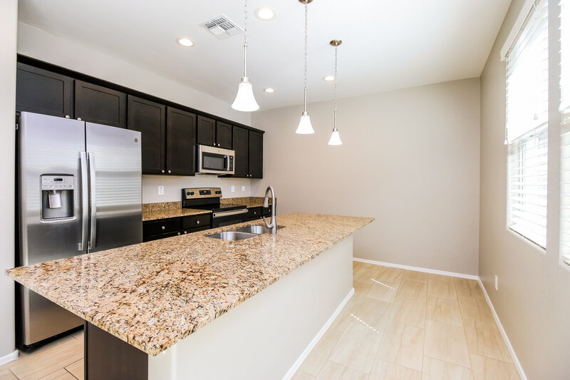 2,195/Mo, 155 N Sandal Mesa, AZ 85205 Kitchen View