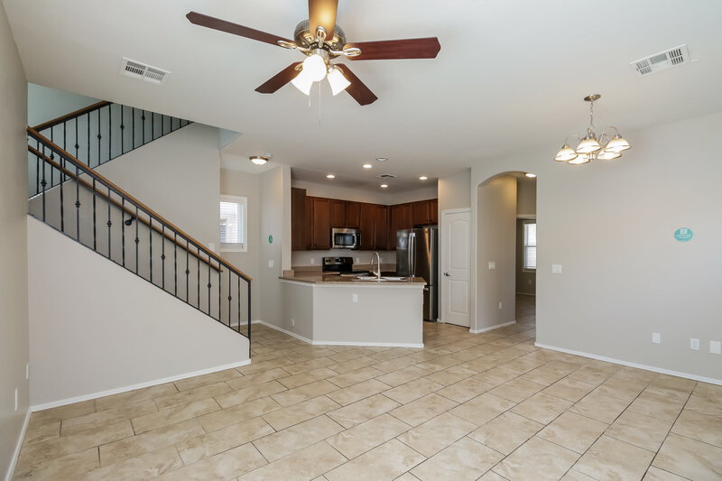 2,410/Mo, 4173 E Jasper Dr Gilbert, AZ 85296 Living Room View 2