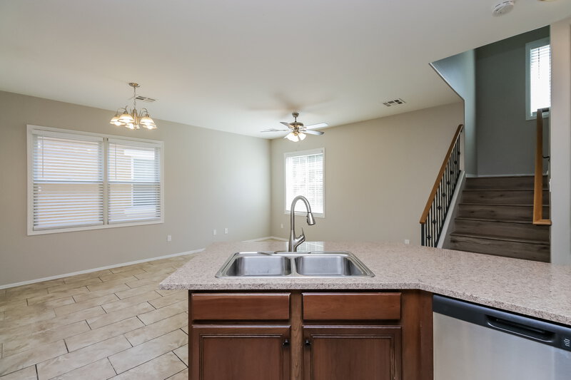 2,410/Mo, 4173 E Jasper Dr Gilbert, AZ 85296 Kitchen View 2